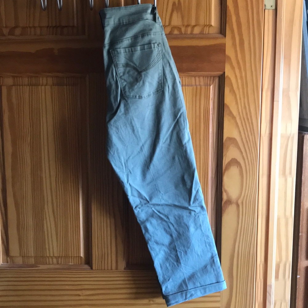 Capris